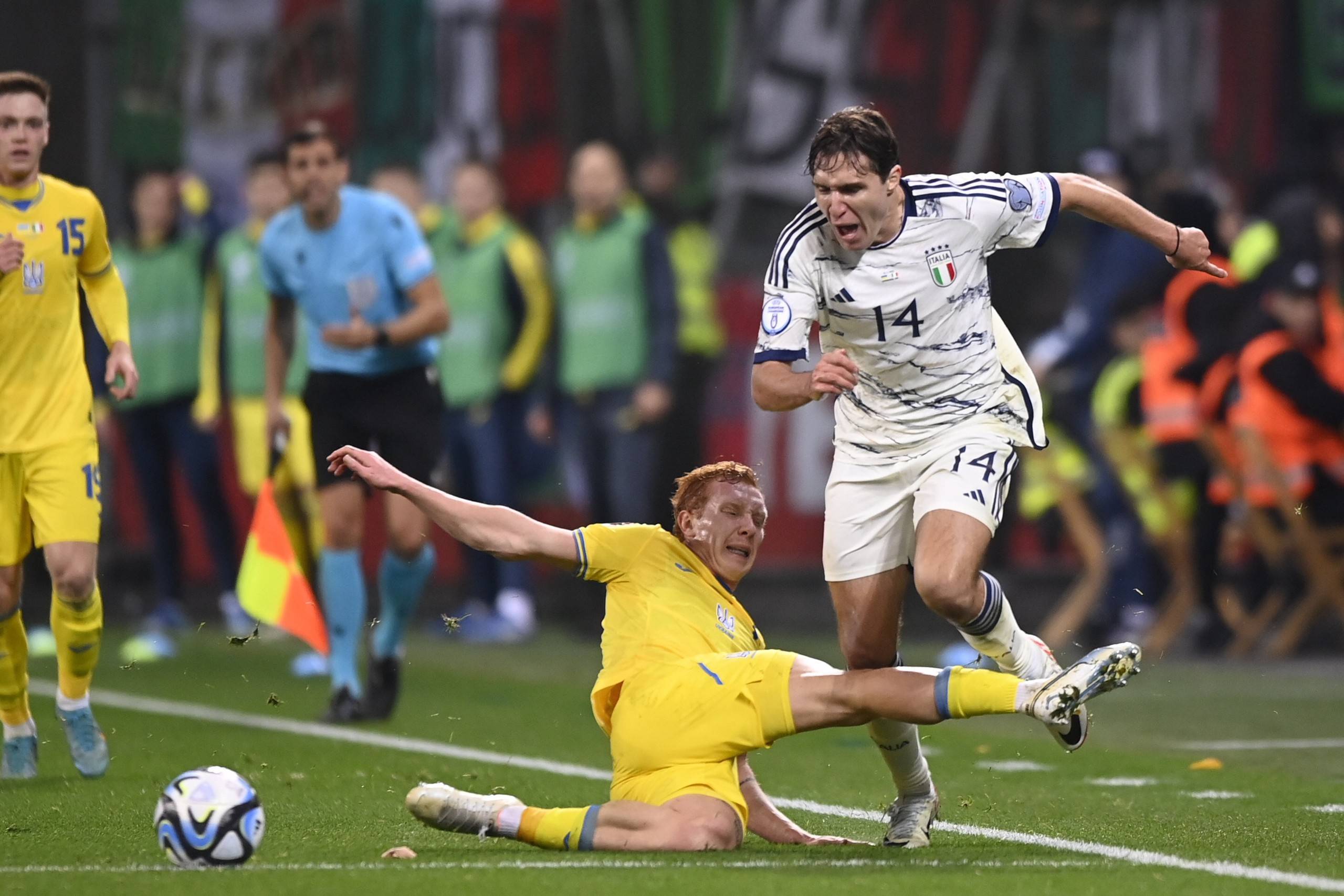  今夜突围战来临，里尔围绕德国杯单刀错失，引发热议，医务组通报恢复-mk官方网站