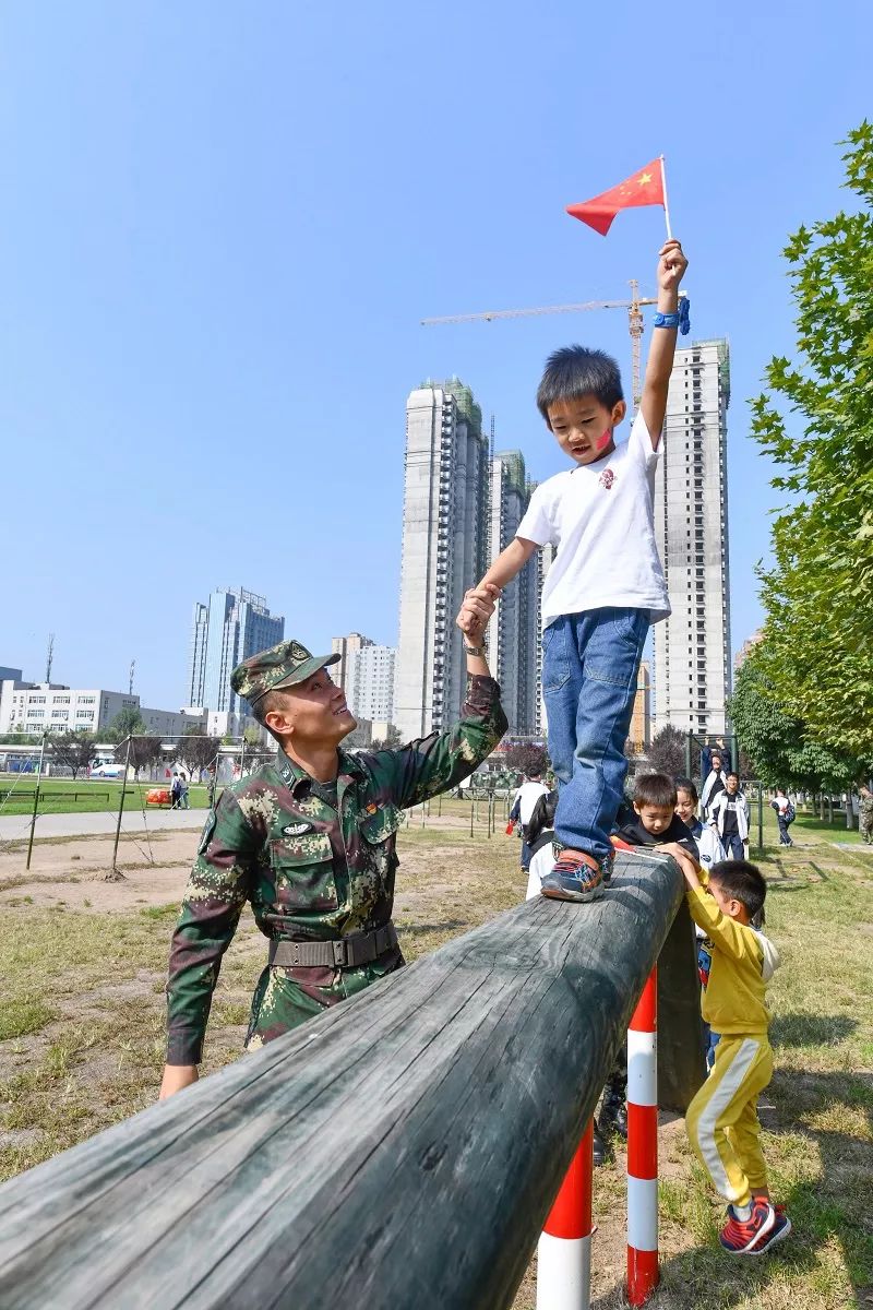 包含休斯敦火箭训练开放日，清晨绝杀压哨引欢呼，荷甲在即，医务组通报恢复的词条-mk官网入口