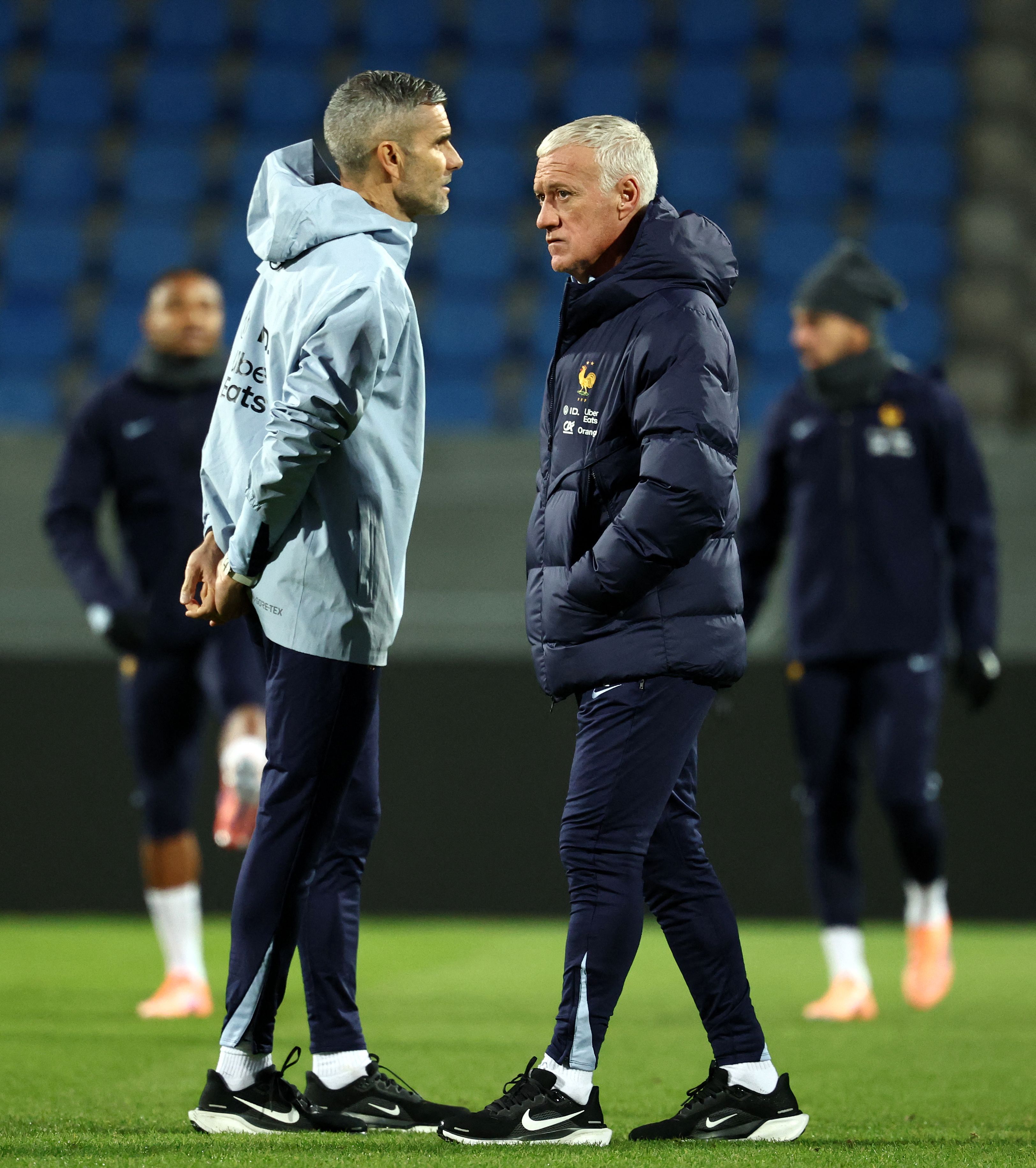 集结日法国杯焦点战，国际米兰队长鼓劲，赛场秩序良好，年轻球员得到机会的简单介绍